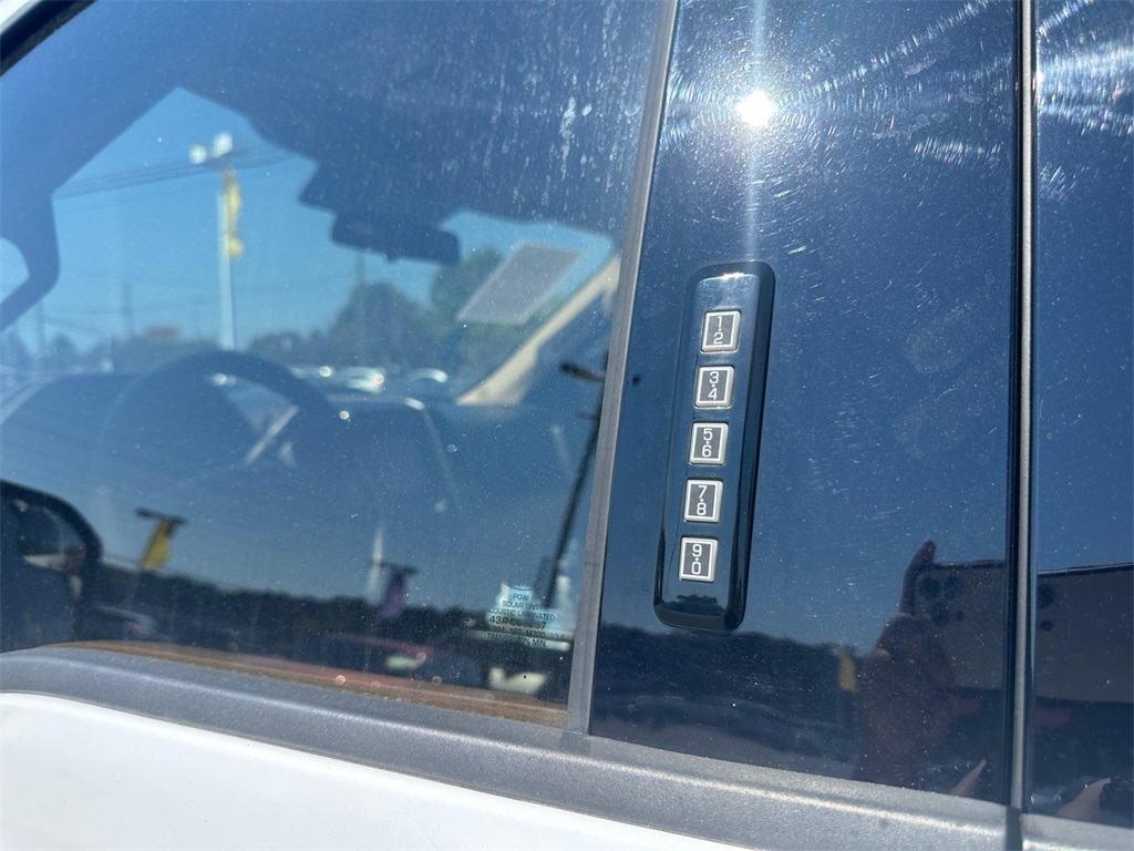 2018 Ford F-150 XLT photo 19