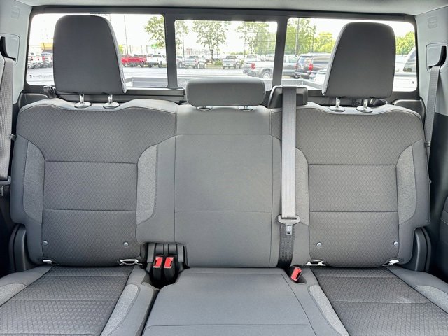 2025 Chevrolet Silverado 1500 LT photo 18