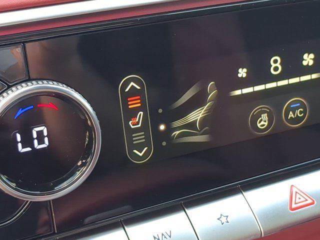 2025 Genesis GV70 2.5T Sport photo 23