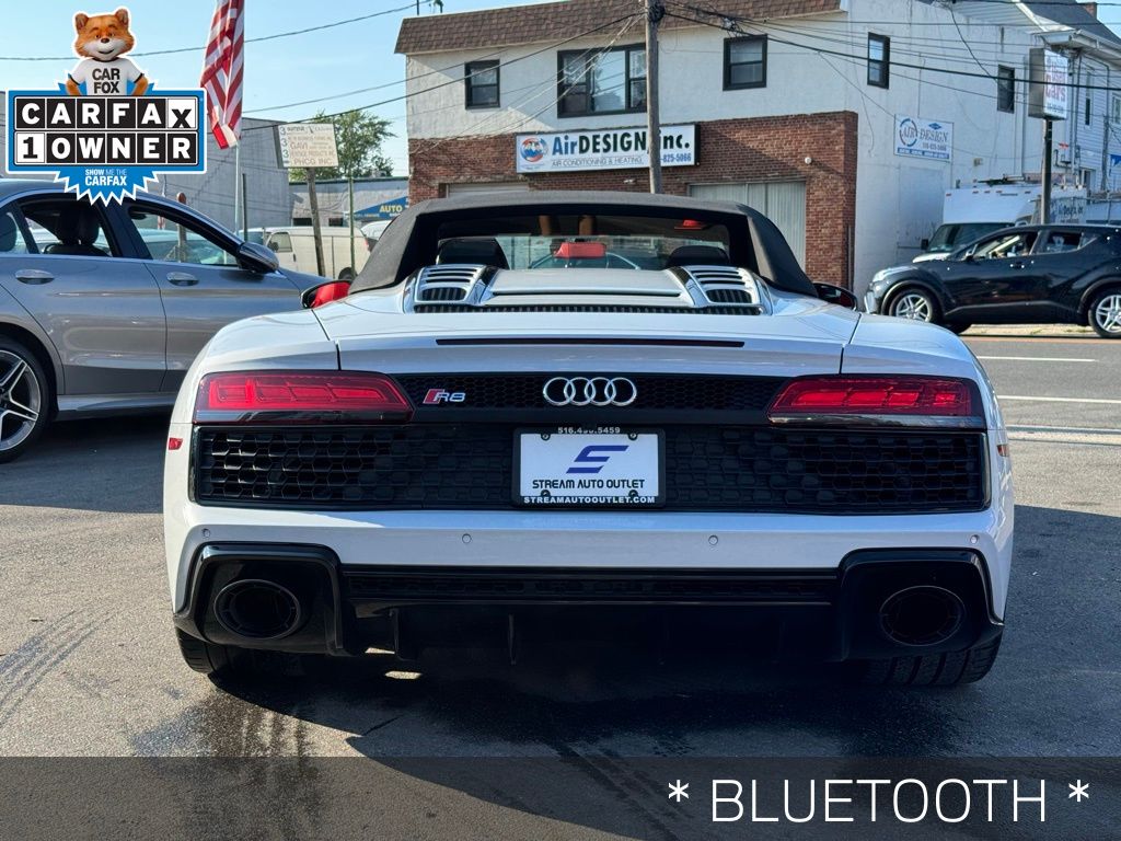 2022 Audi R8 V10 Performance photo 6