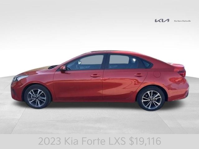 2023 Kia Forte LXS photo 4