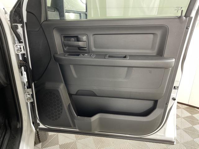 2023 Ram 2500 Tradesman photo 37