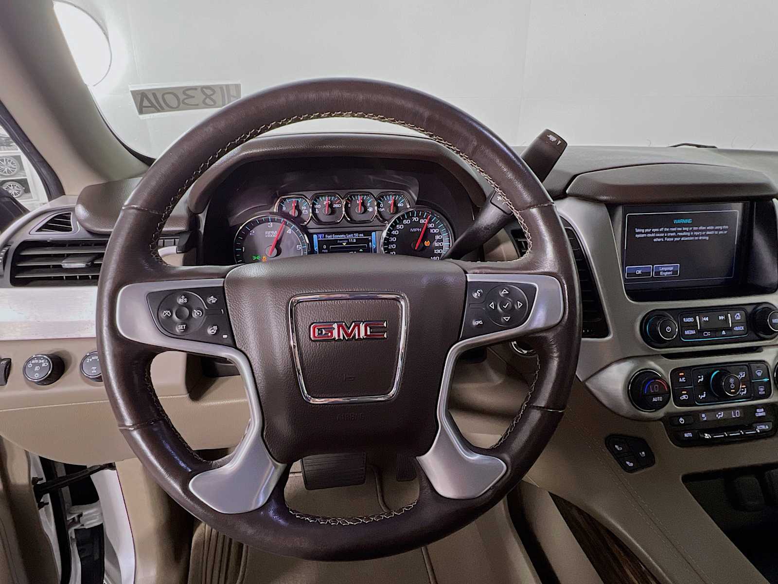 2019 Gmc Yukon SLT photo 5