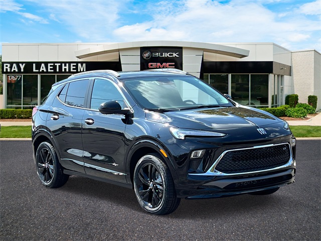 2026 Buick Encore GX Sport Touring photo 5