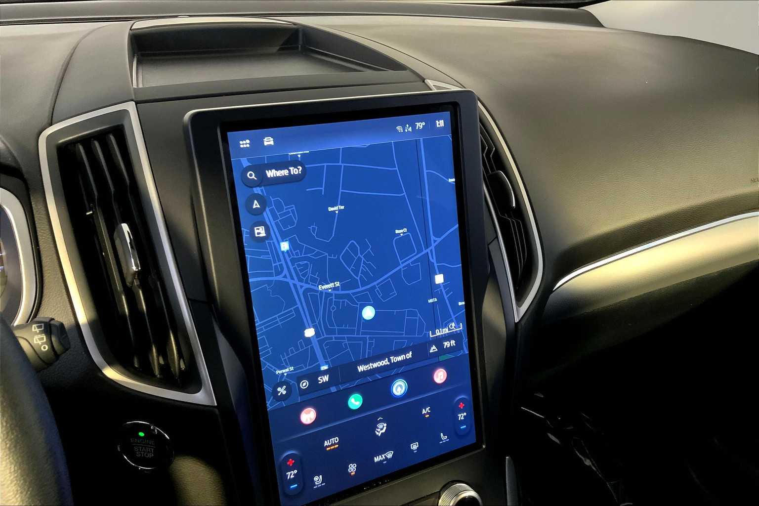 2021 Ford Edge SEL photo 28