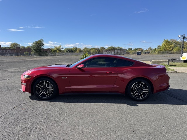 2020 Ford Mustang GT Premium photo 2