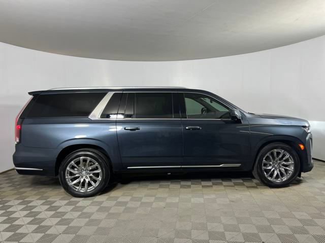 2021 Cadillac Escalade ESV Premium Luxury photo 3