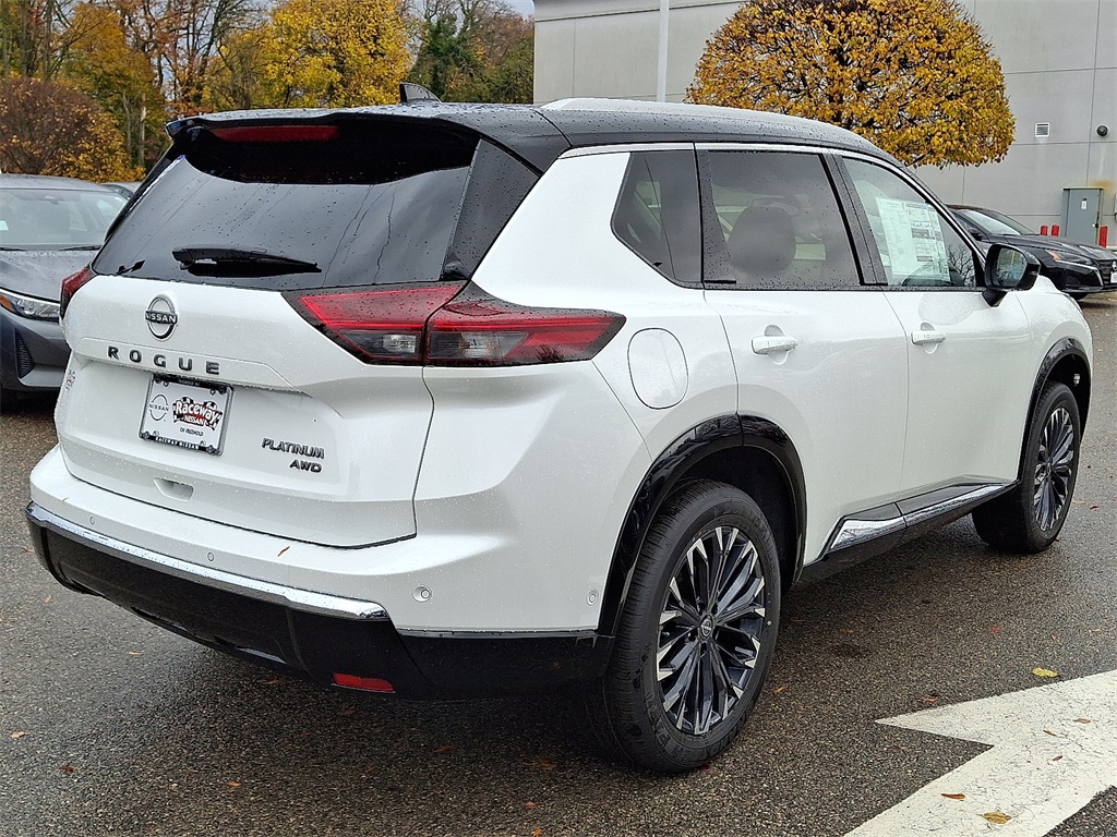 2026 Nissan Rogue Platinum photo 4