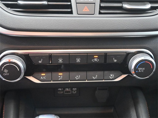 2021 Nissan Altima 2.5 SR photo 3