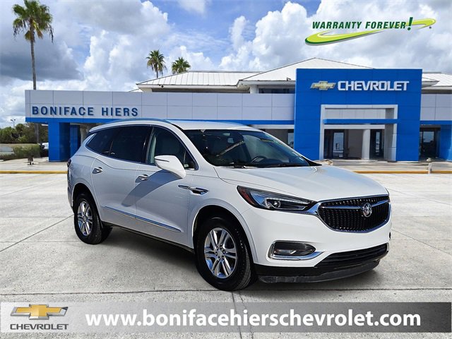 2018 Buick Enclave Essence's photo