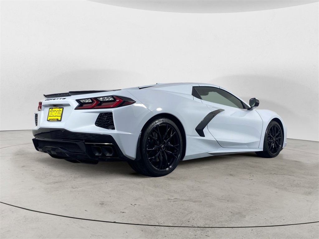 2024 Chevrolet Corvette Stingray 2LT photo 5