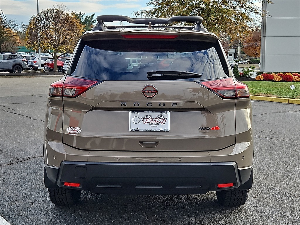 2025 Nissan Rogue SV photo 4