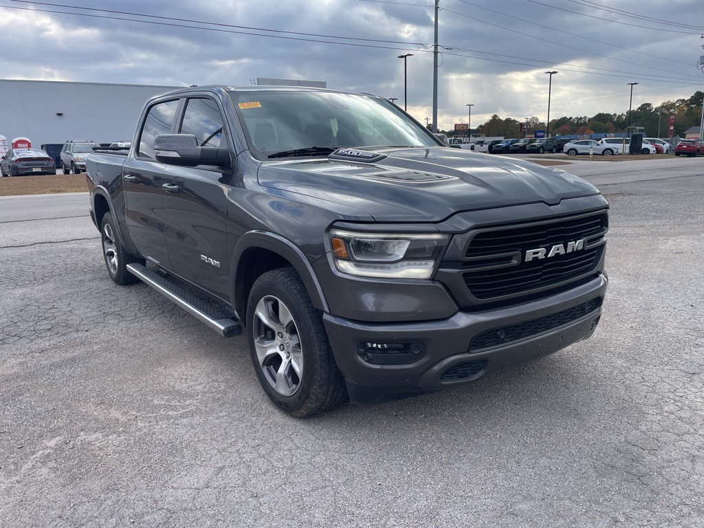 2019 Ram 1500 Laramie photo 4
