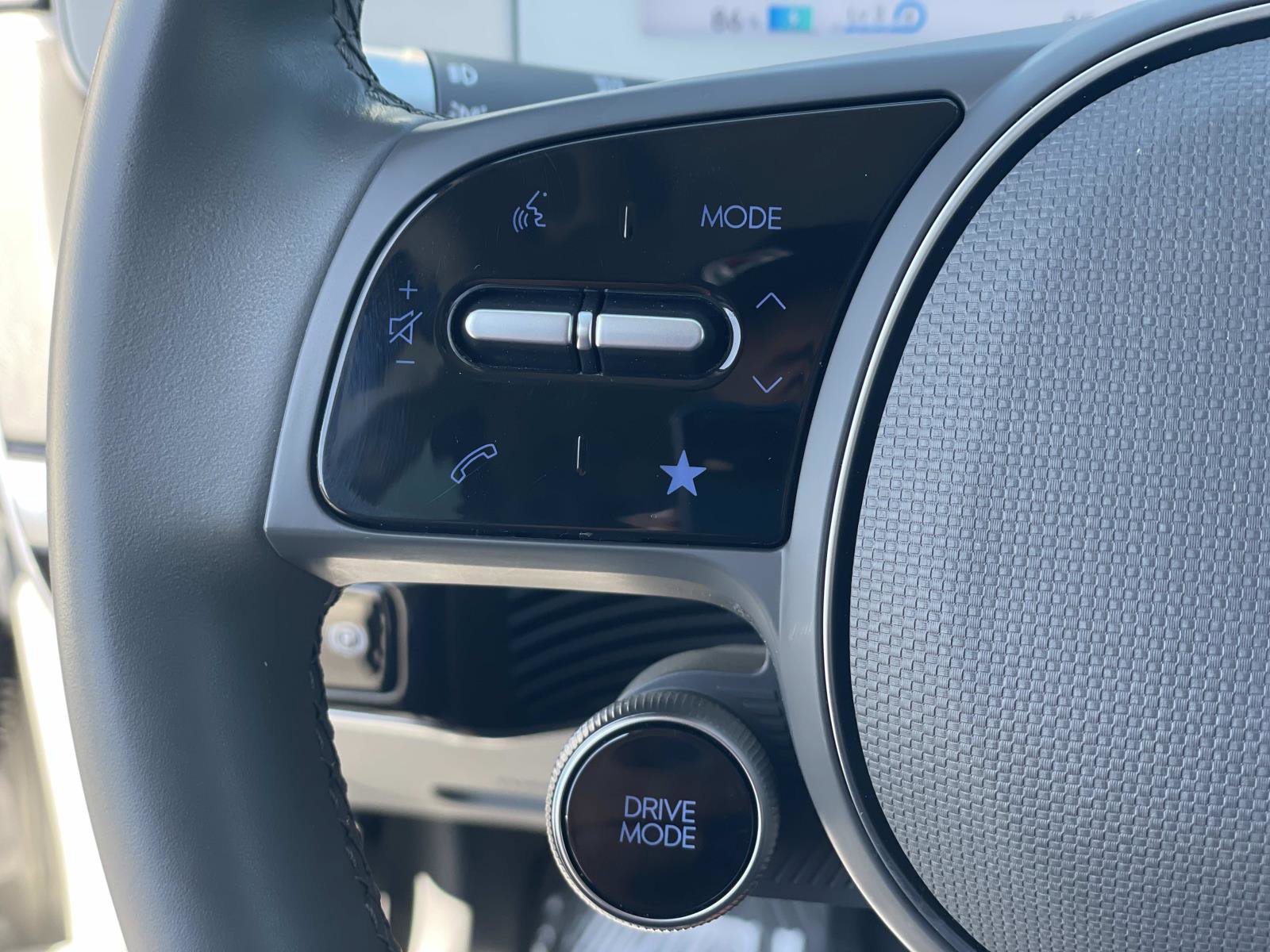 2023 Hyundai Ioniq 5 SE photo 8