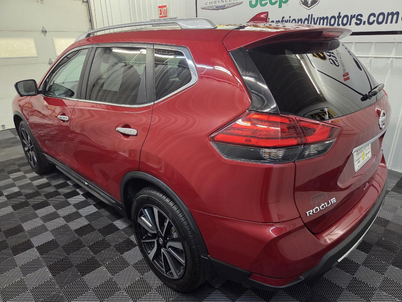2017 Nissan Rogue SL photo 5