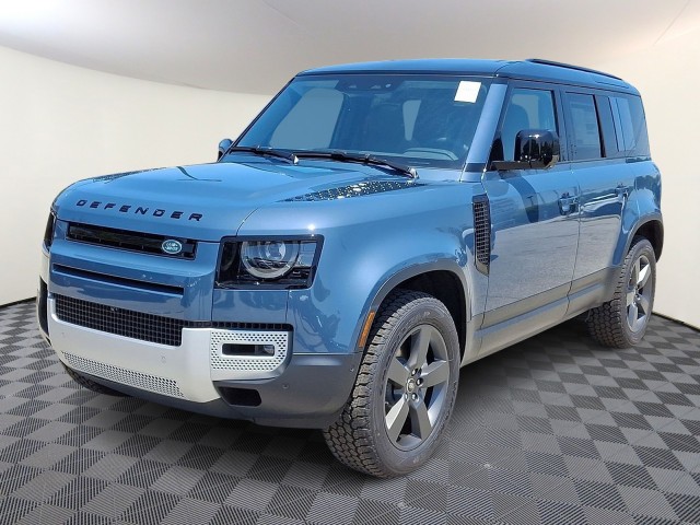 MINI GT Land Rover Defender 110 ライトブルー MINI GT 109 Land Rover Defender 110 Light Blue w/ Surfboard