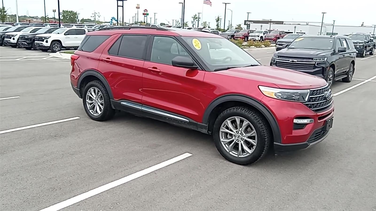 Used 2020 Ford Explorer XLT with VIN 1FMSK8DH3LGA15634 for sale in Kansas City