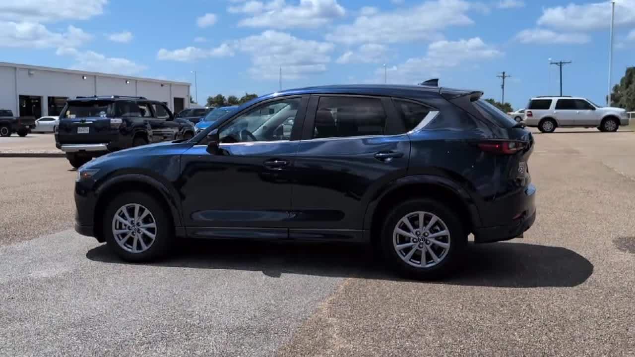 2024 Mazda CX-5 2.5 Select photo 5