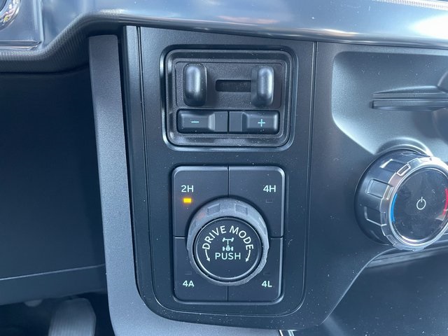 2025 Ford F-150 Lariat photo 33