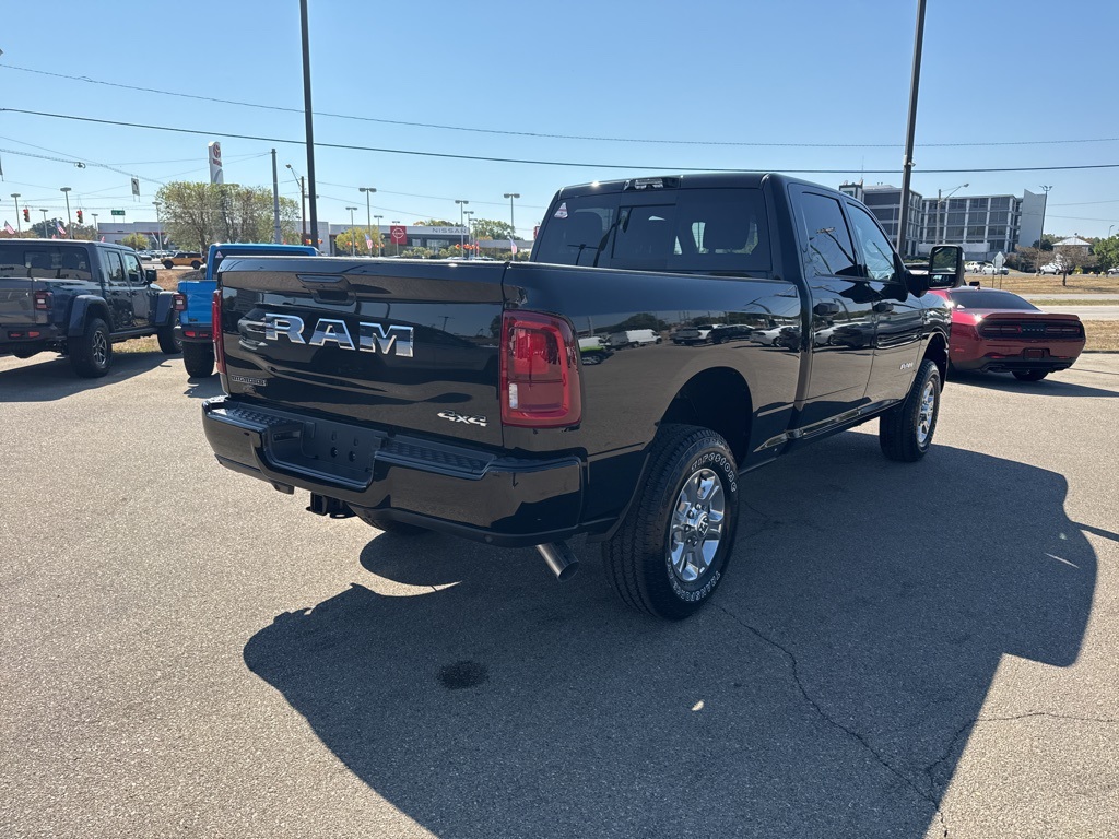 2026 Ram 2500 Big Horn photo 6
