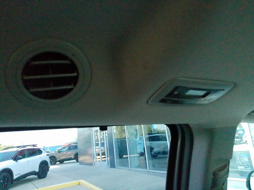 2018 Toyota Sienna XLE photo 30