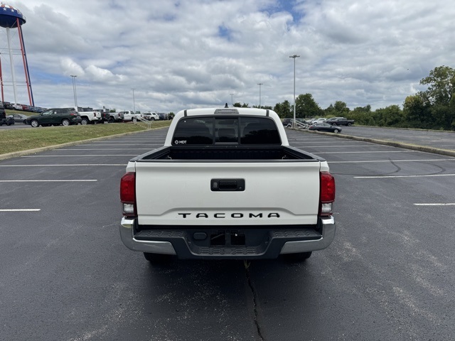 2021 Toyota Tacoma SR5 photo 4