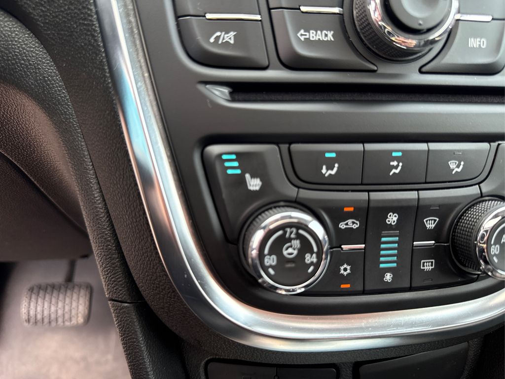 2016 Buick Encore Premium photo 30