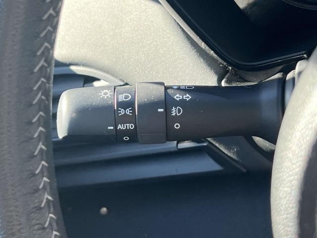 2022 Subaru Outback Premium photo 19