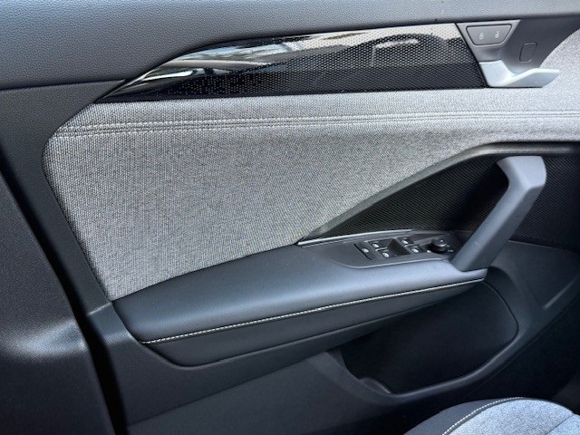 2025 Volkswagen Tiguan S photo 27