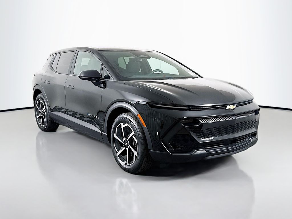 2025 Chevrolet Equinox EV LT's photo
