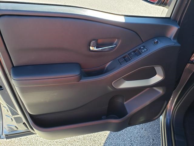 2025 Nissan Frontier Crew Cab SV photo 12