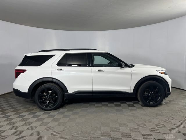 2023 Ford Explorer ST-Line photo 3