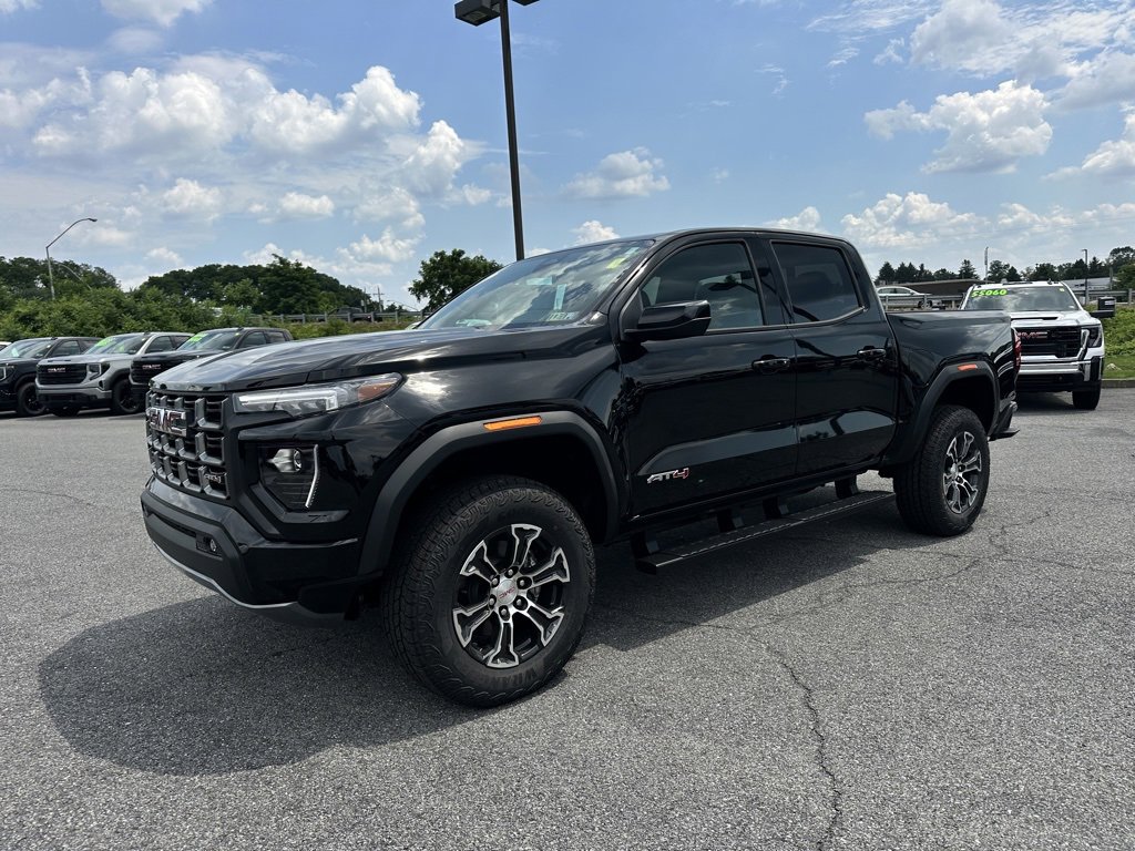 2025 Gmc Canyon AT4 photo 2