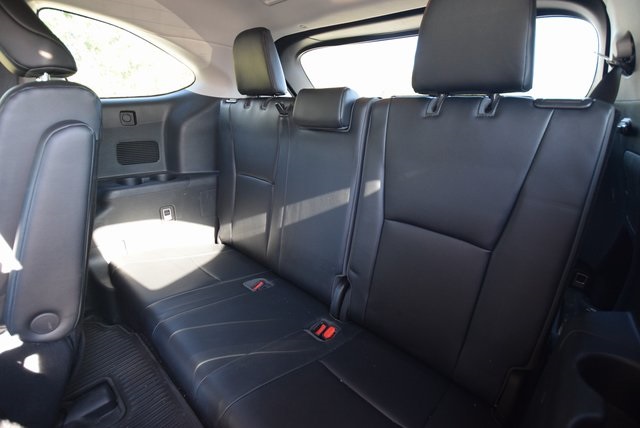 2020 Toyota Highlander XLE photo 6
