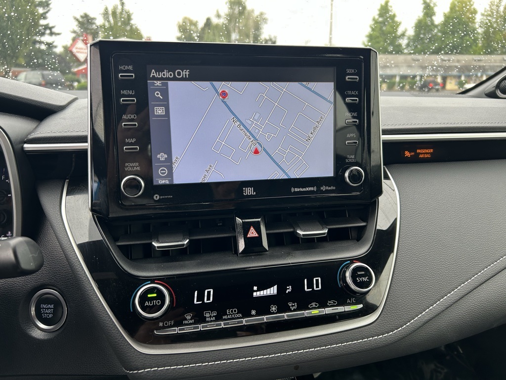 2021 Toyota Corolla XSE photo 17