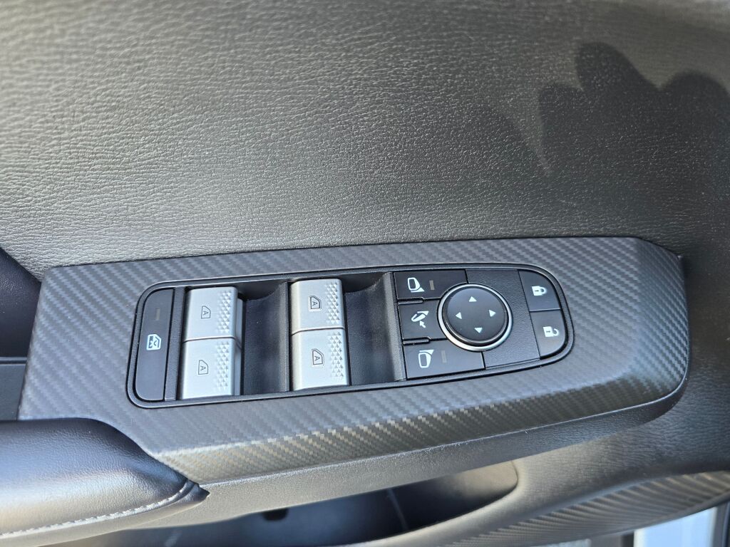 2023 Mitsubishi Outlander SE Black Edition Ralliart photo 21