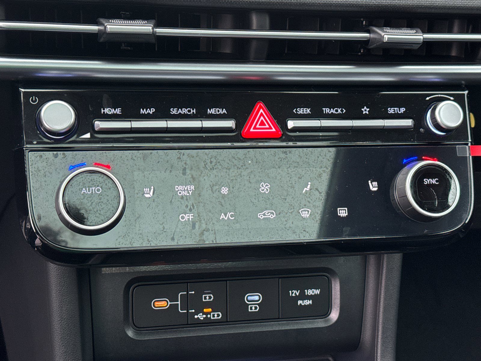 2025 Hyundai Tucson Hybrid SEL Convenience photo 23