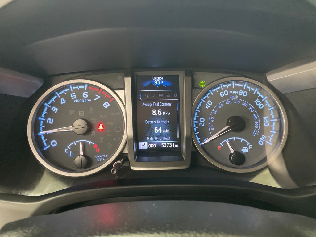 2023 Toyota Tacoma SR5 photo 10