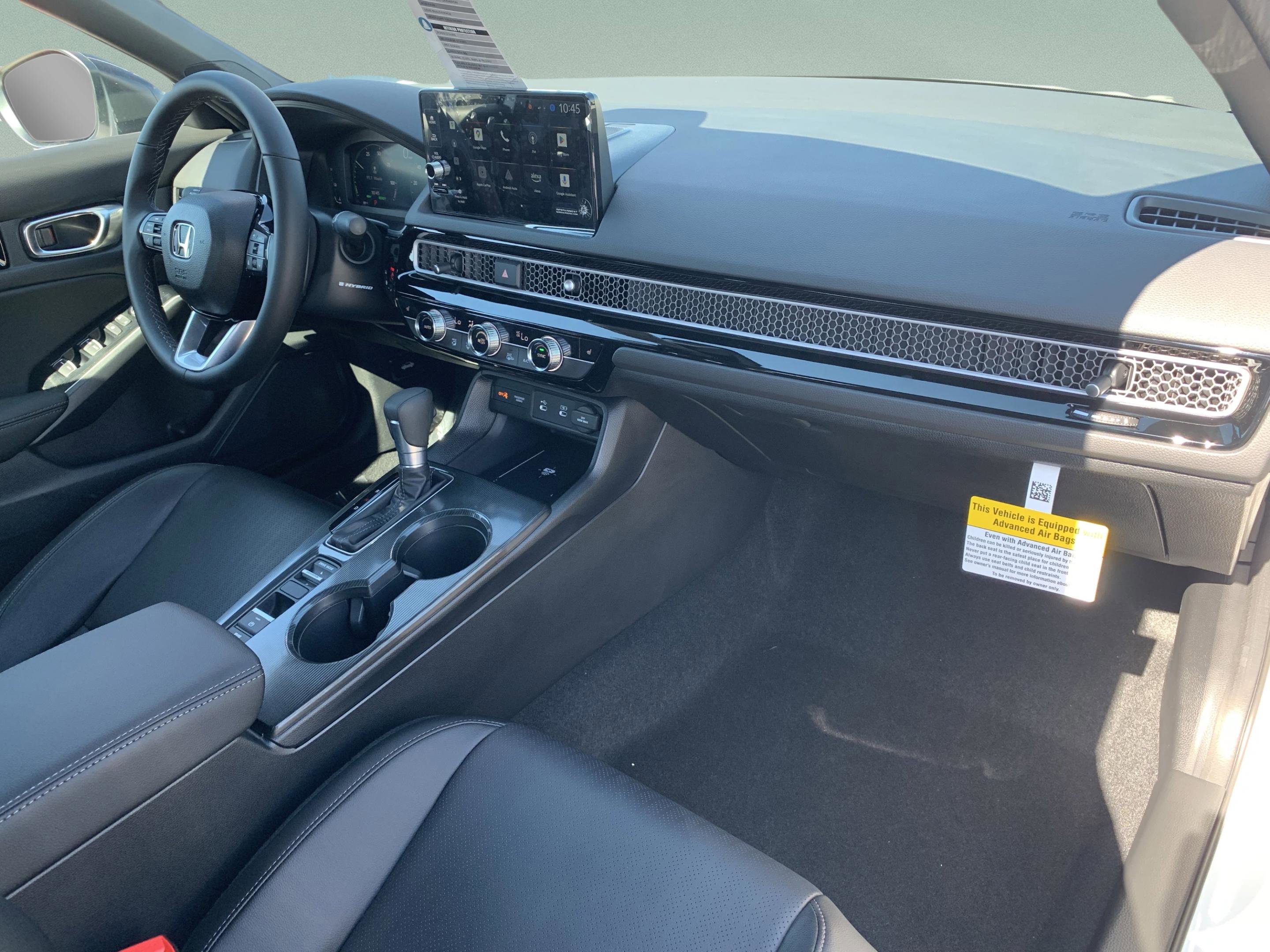 2026 Honda Civic Hybrid photo 9
