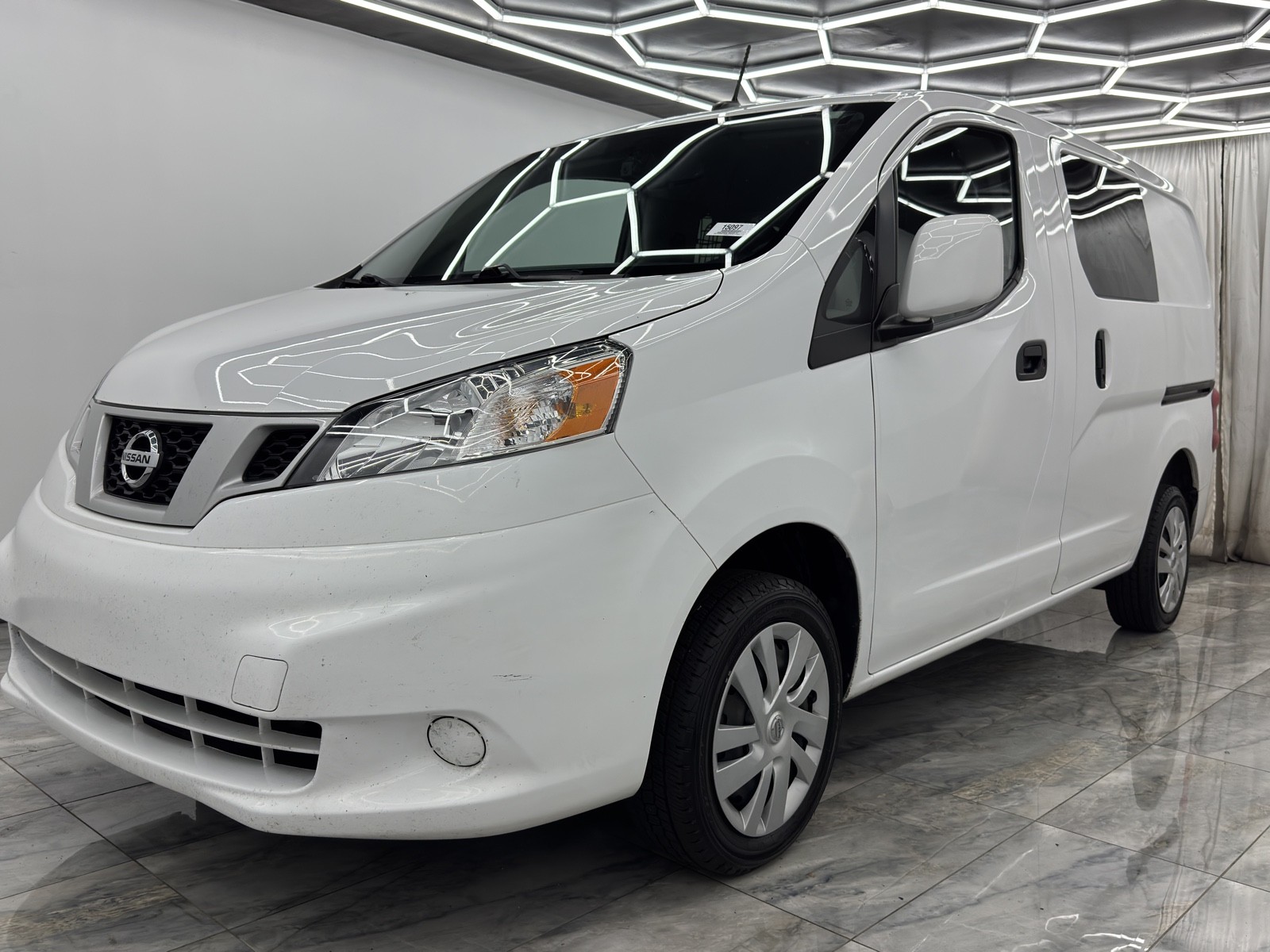 2021 Nissan NV200 SV photo 3