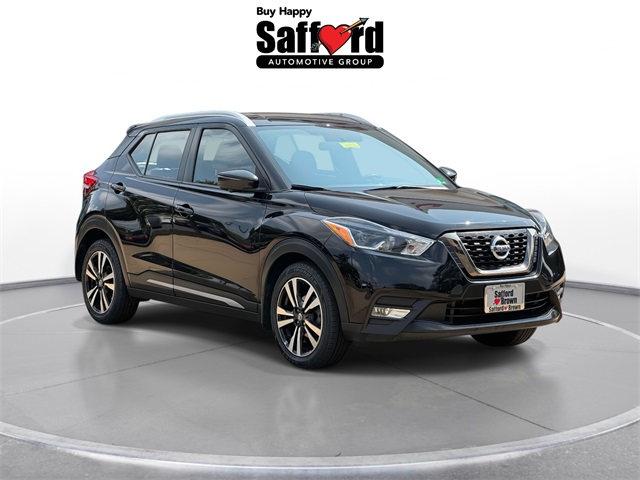 2019 Nissan Kicks SR photo 9