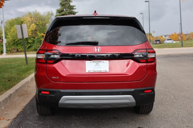 2024 Honda Pilot EX-L photo 2