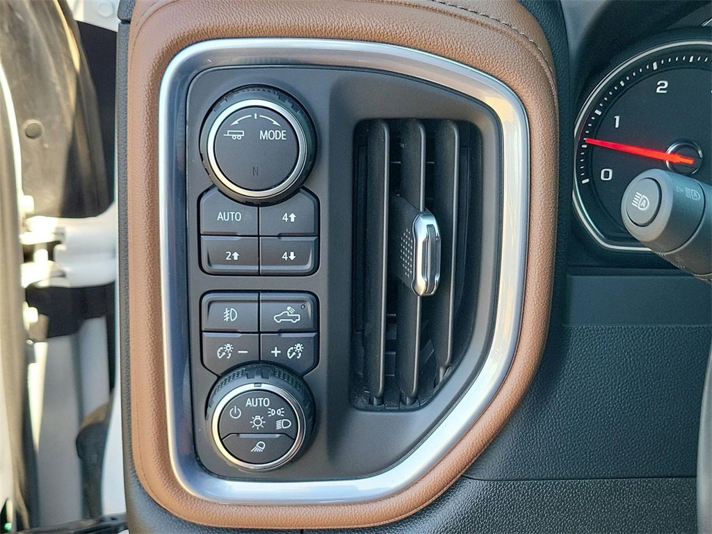 2022 Chevrolet Silverado 2500HD High Country photo 10