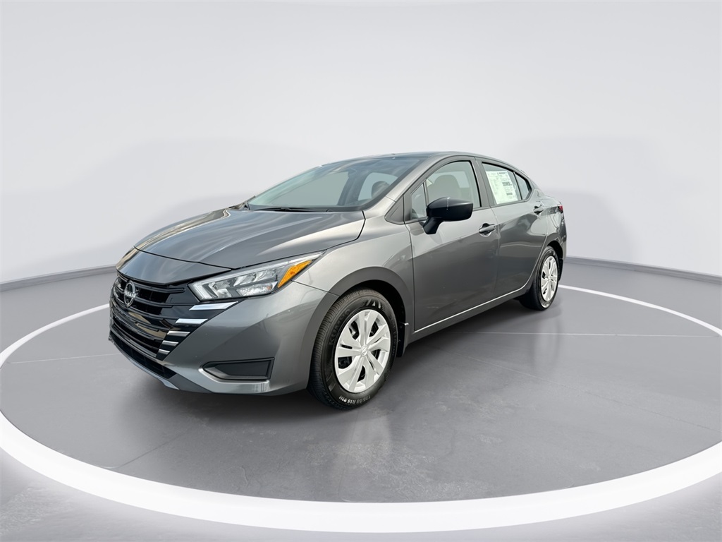2025 Nissan Versa 1.6 S photo 4