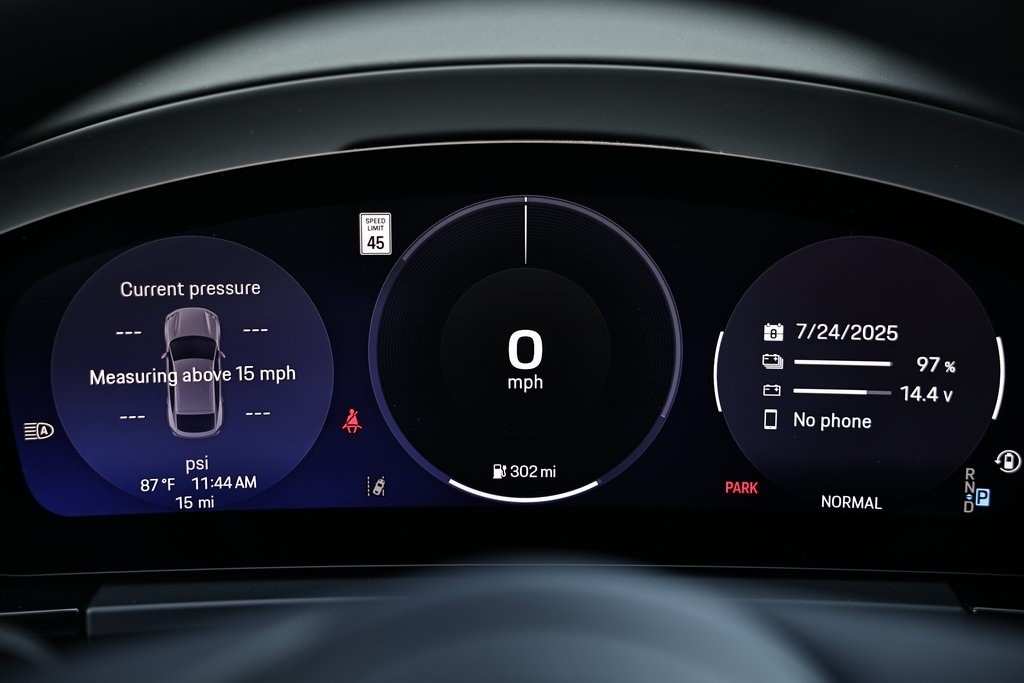 2025 Porsche Macan Electric photo 34