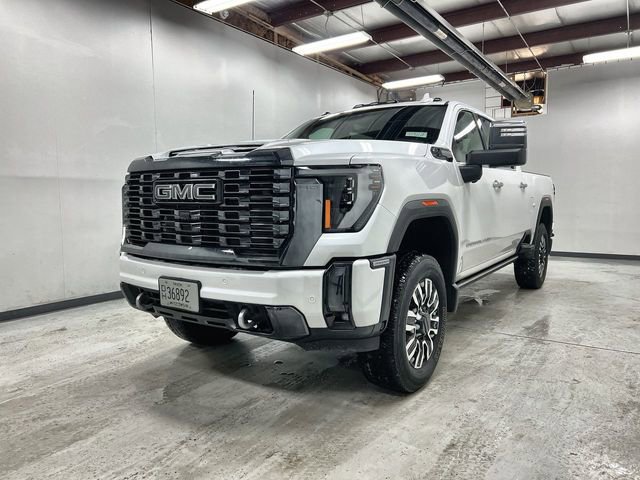 2024 GMC Sierra 3500HD Denali Ultimate's photo