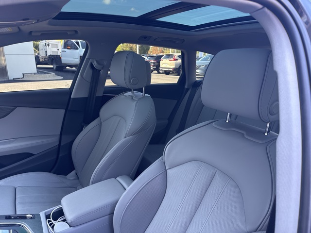 2022 Audi A4 Allroad 45 Prestige Quattro photo 10
