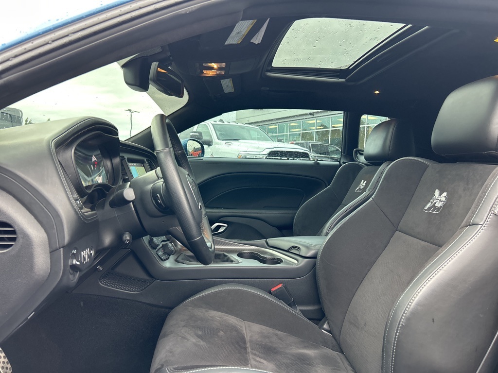 2022 Dodge Challenger R/T Scat Pack Widebody photo 10