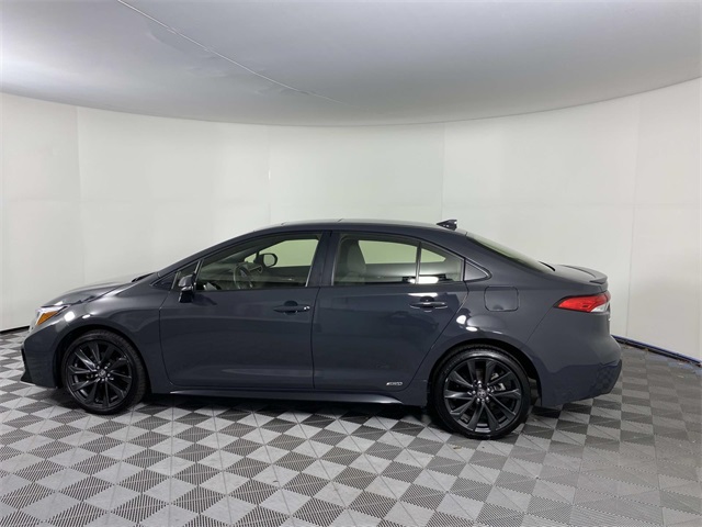 2024 Toyota Corolla XSE LE Premium SE photo 2