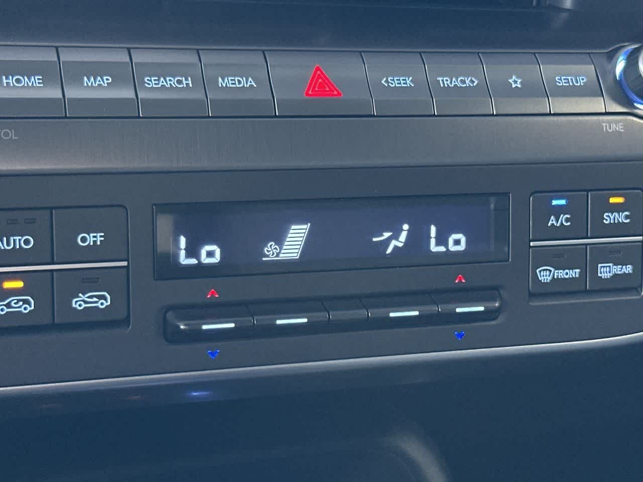2026 Hyundai Kona SEL photo 16